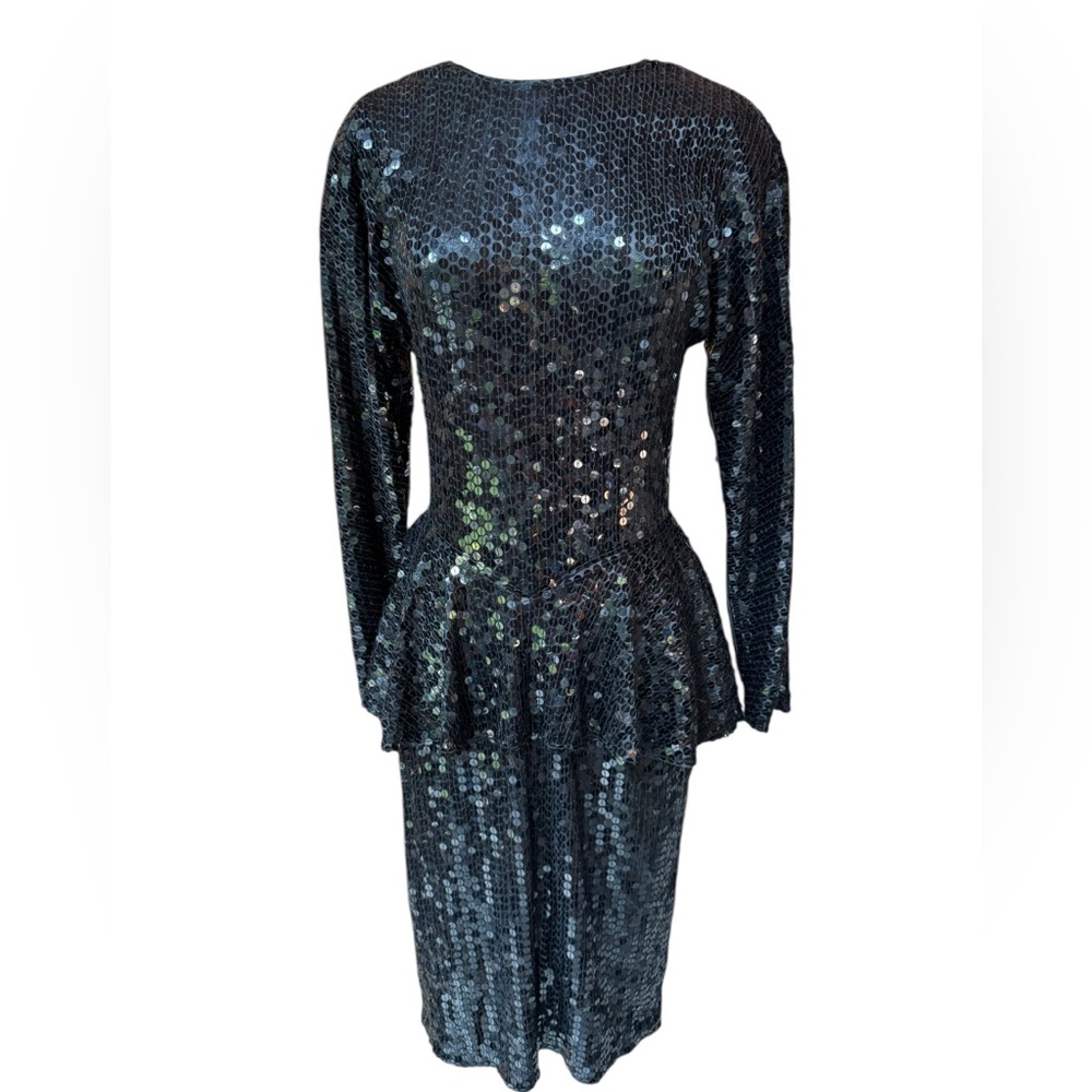 Y2K does 80s Para Sequin Peplum Dress